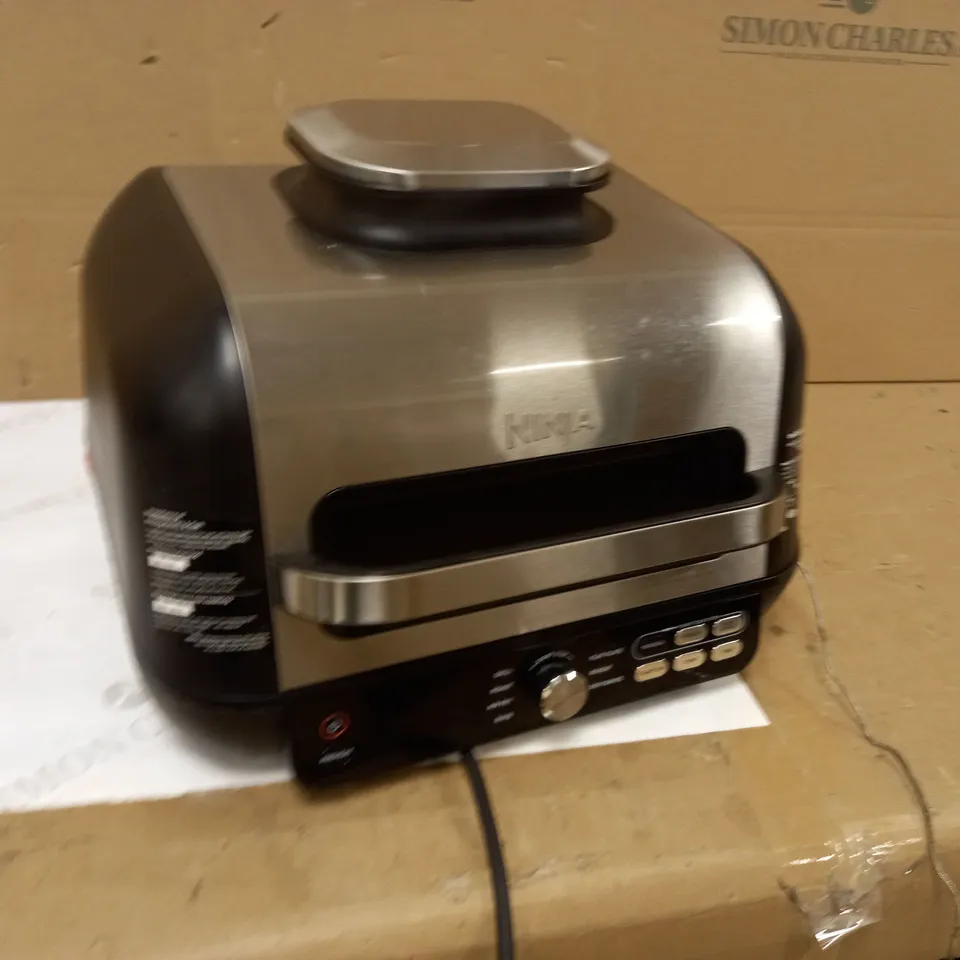 NINJA HEALTH GRILL & AIR FRYER (AG651UK)