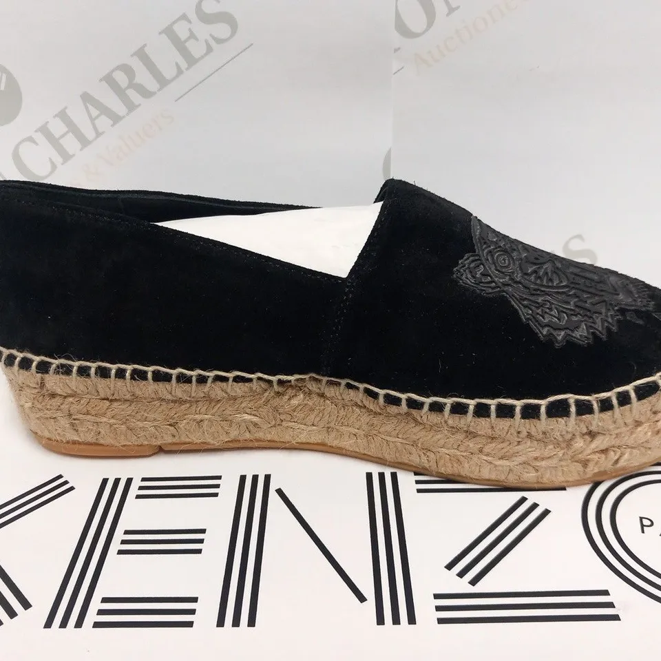 BOXED PAIR OF KENZO ESPARDRILLE BLACK SIZE 35