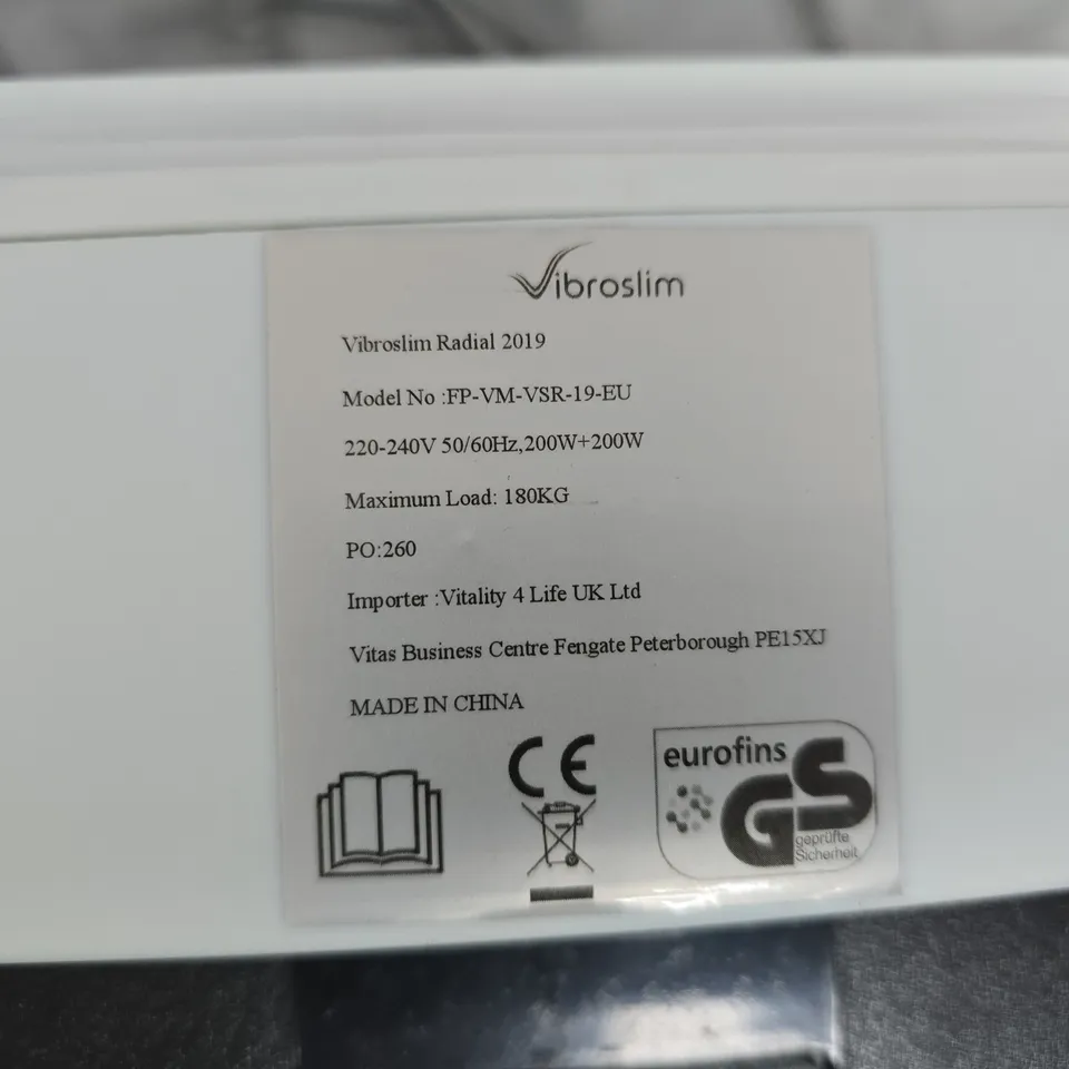 VIBROSLIM RADIAL 2019 VIBRATION PLATFORM – MODEL FP-VM-VSR-19-EU