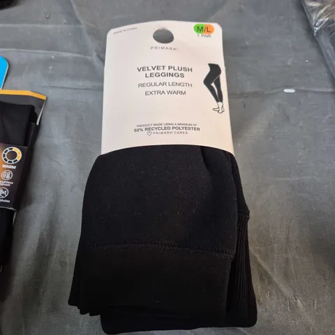 APROMITALY 25 ITEMS INCLUDING HATS,SOCKS,LEGGINGS,COATS ECT 