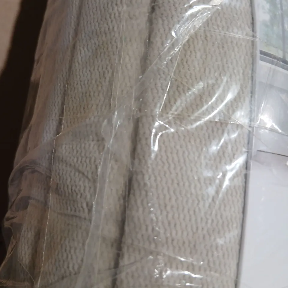 CATHERINE LANSFIELD THERMAL BLACKOUT CURTAINS 46 X 90"