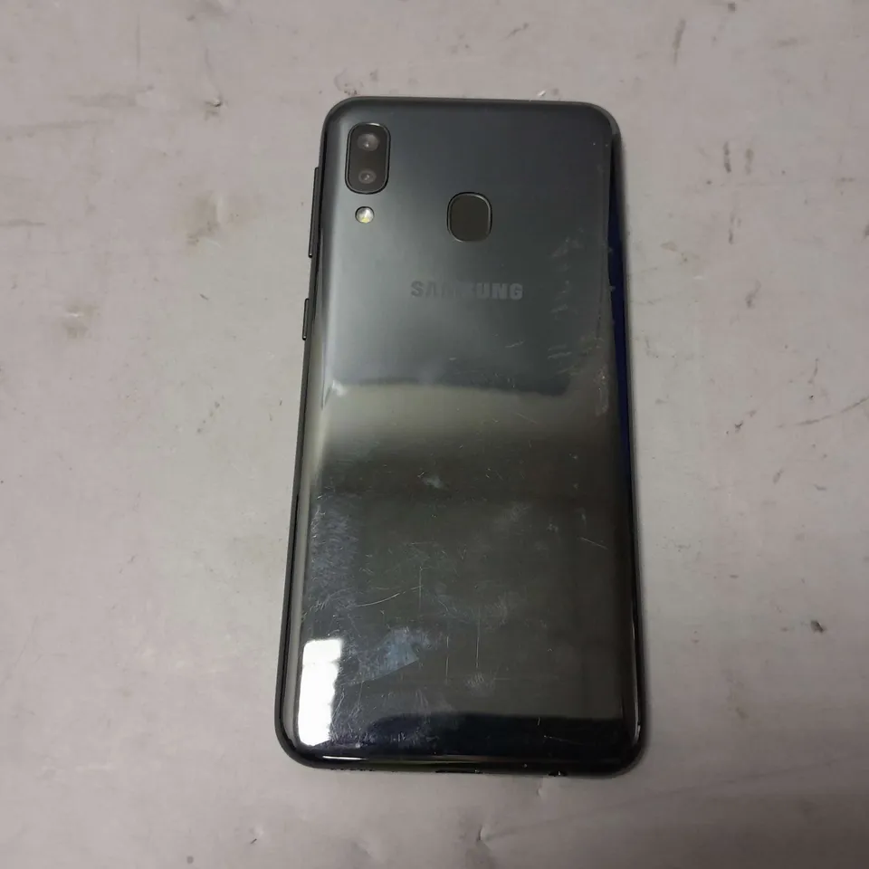 SAMSUNG GALAXY A20E SMARTPHONE 