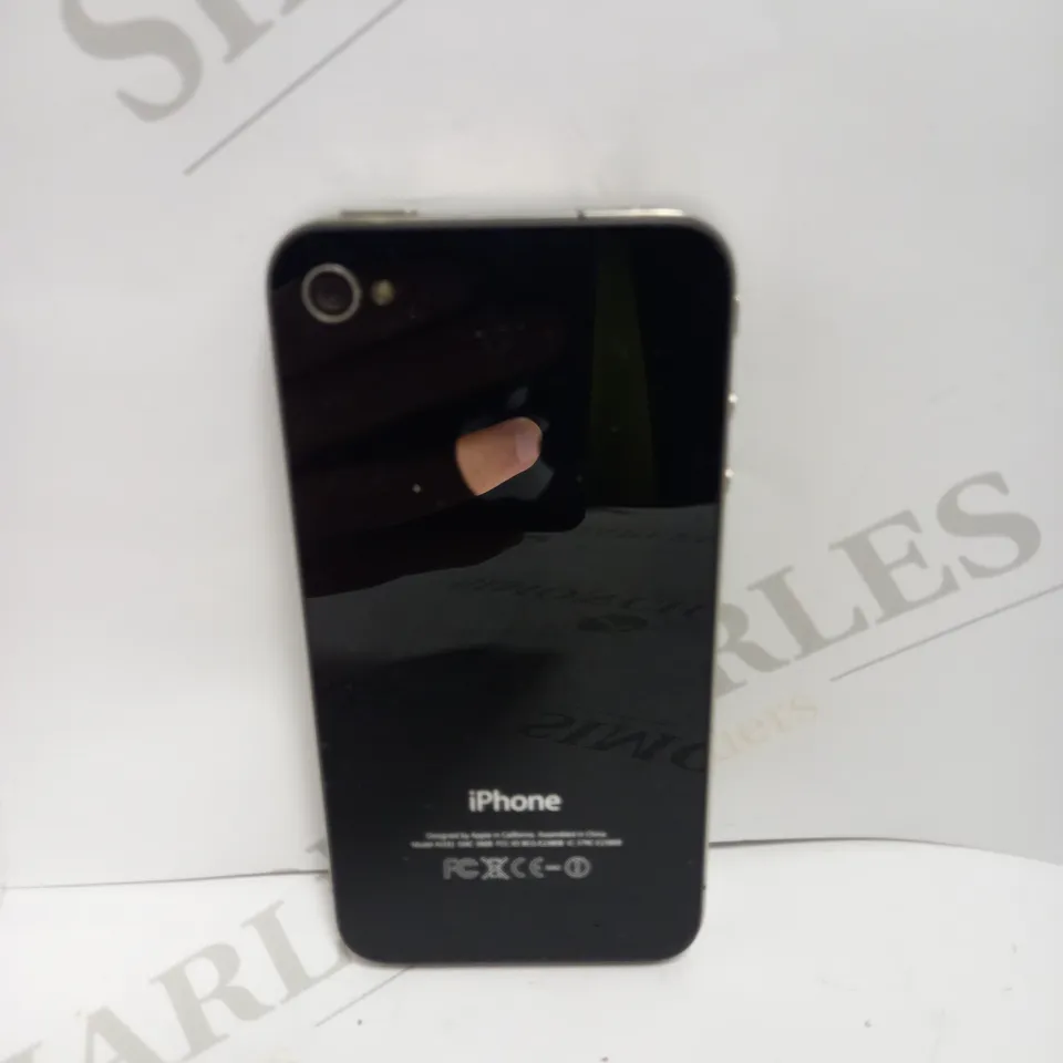 APPLE IPHONE 4 (A1332) SMARTPHONE 