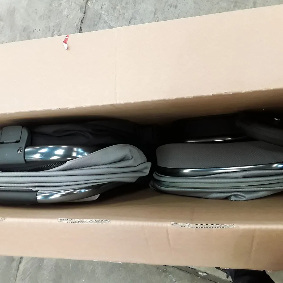 OYSTER 3 LUXURY PUSHCHAIR BUNDLE - SPEARMINT