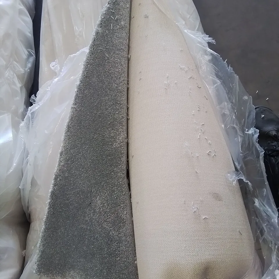 QUALITY ROLLED ULTIMATE IMPRESSIONS FRILL APPROXIMATELY 5.25M L X 4M W CARPET