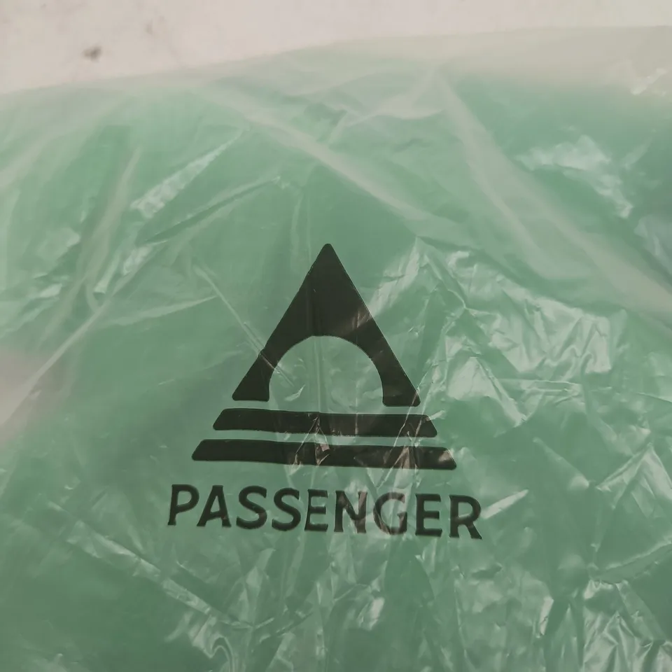 PASSENGER WAVENEY COTTON TOP – TRUE GREEN, SIZE L