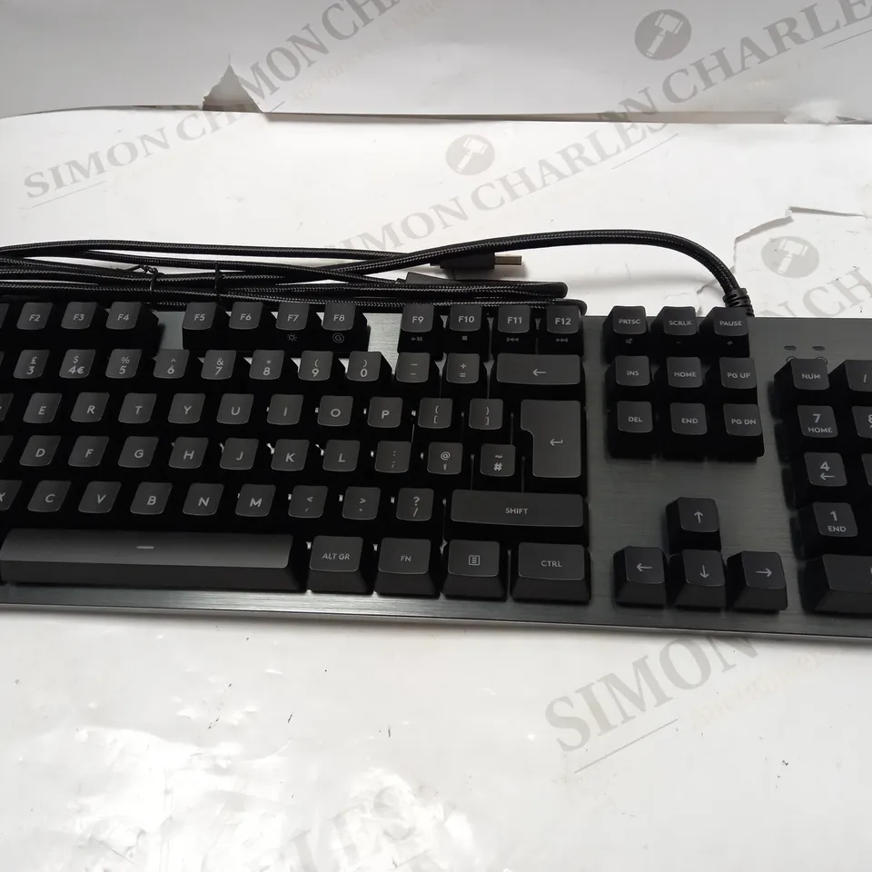 LOGITECH G413 CARBON MECHANICAL KEYBOARD