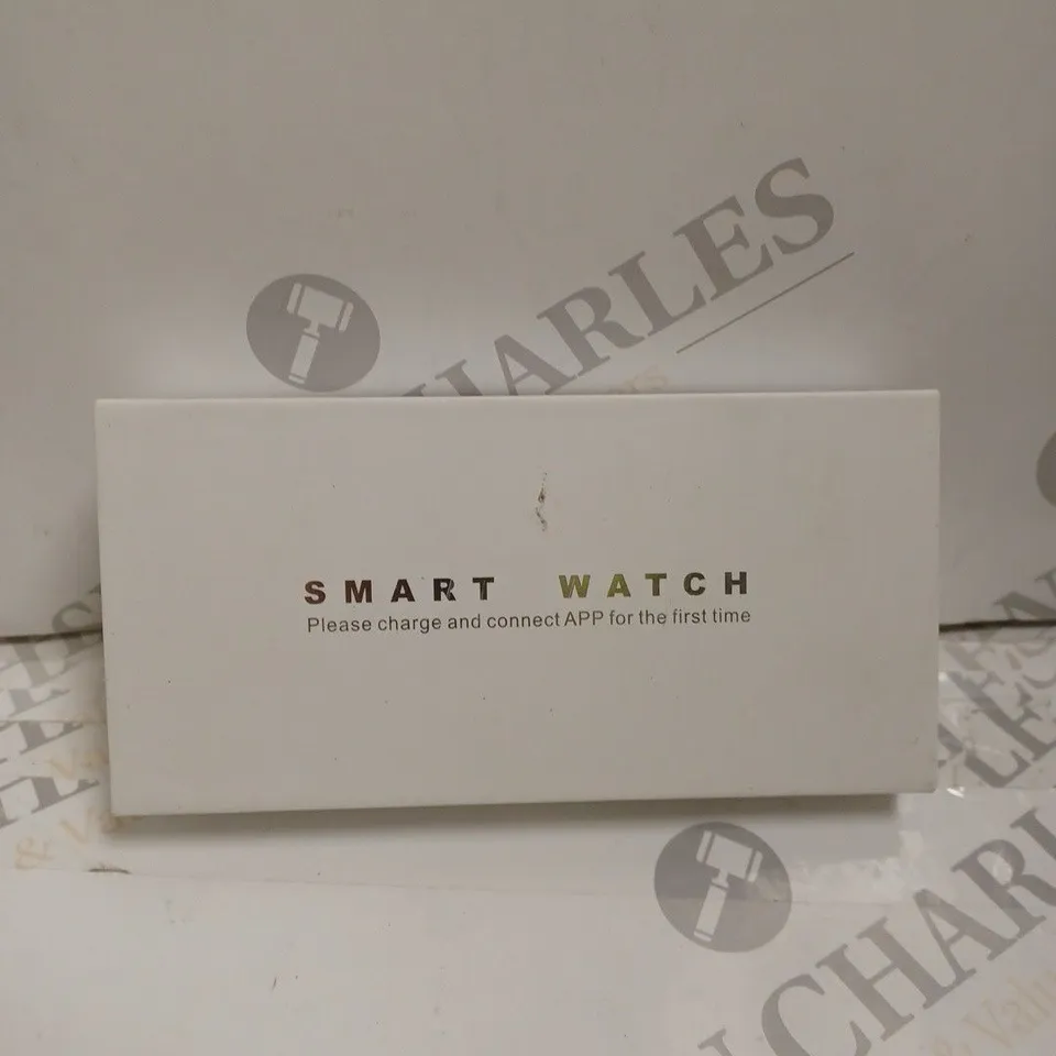 BOXED SMART WATCH FITNESS TRACKER 