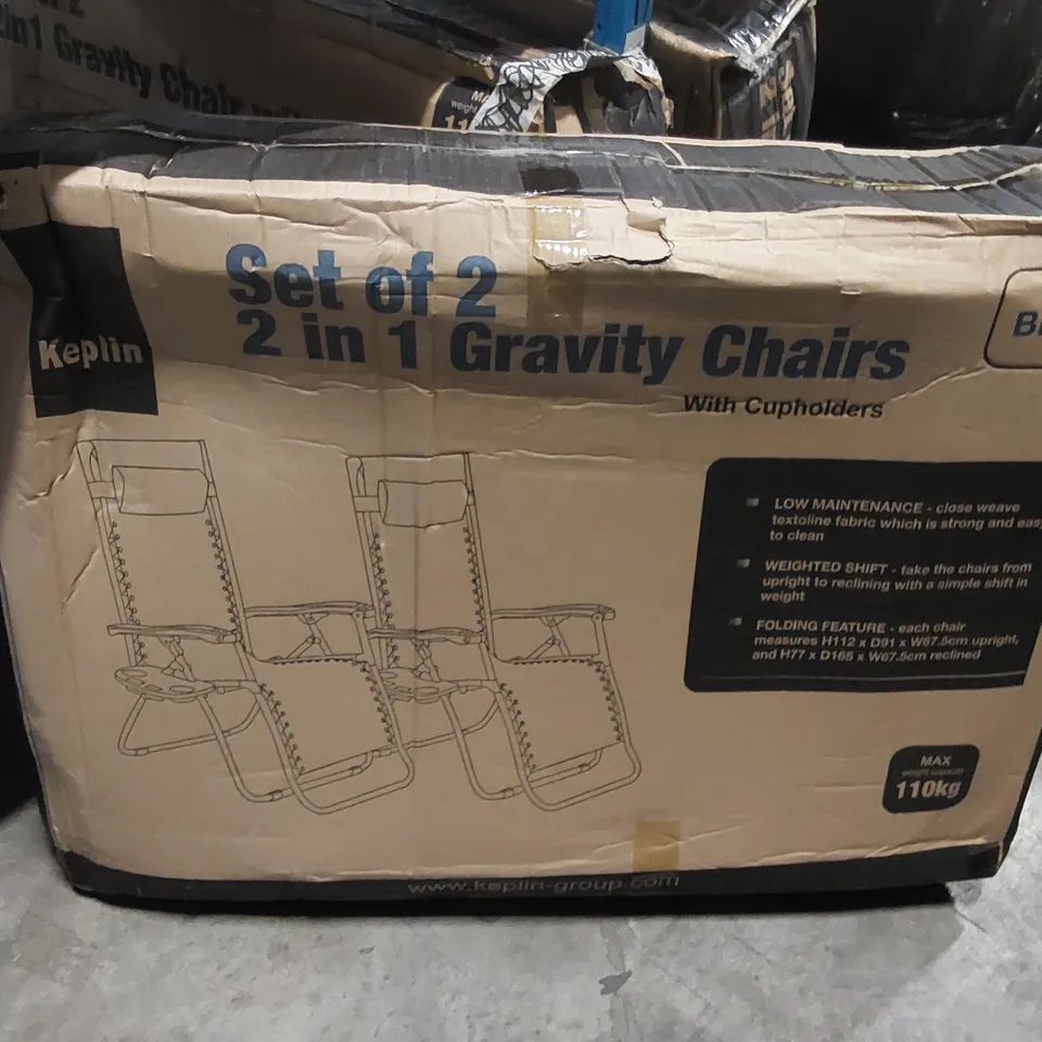 BOXED KEPLIN SET OF 2 GRAVITY CHAIRS WITH CUPHOLERS - BLUE