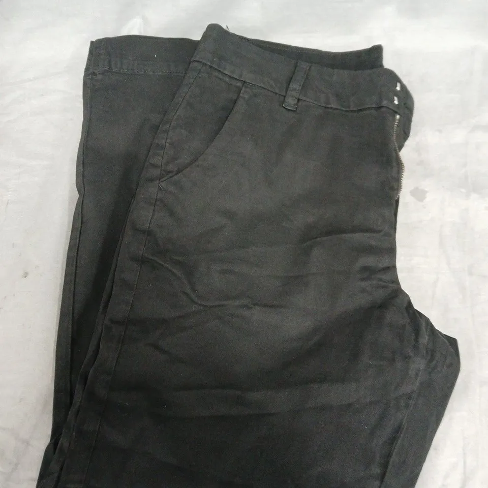 KAFFE BLACK WOMEN'S TROUSERS (EU 40)