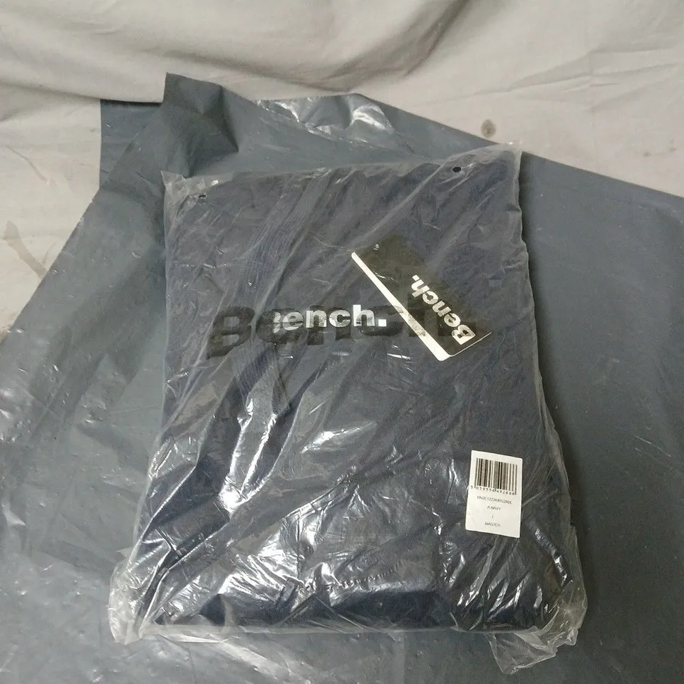 BENCH HOODIE LARGE NAVY BAGGED