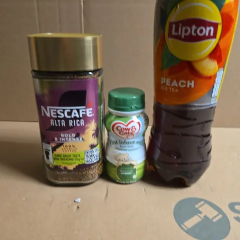 APPROXIMATELY 5 ASSORTED FOOD ITEMS TO INCLUDE - NESCAFE, ICED TEA AND COW & GATE 