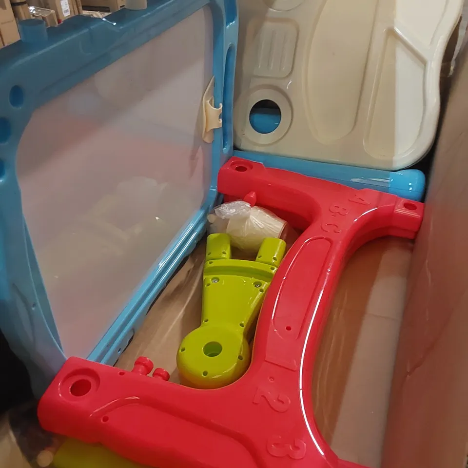 BOXED COSTWAY KIDSDOUBLE SIDED EASEL WITH MAGNETIC WHITEBOARD AND CHALKBOARD 