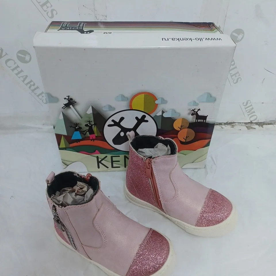 LARGE BOX OF BOXED KENKA DOUBLE ZIP PINK GLITTER CHILDRENS BOOTS IN VARIOUS SIZES