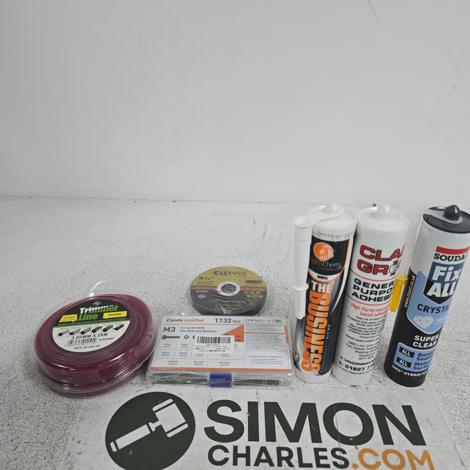 TOTE OF APPROXIMATELY 10 ASSORTED ITEMS INCLUDING SOUDAL FIX ALL BONDING SEALING, CLAD GRIP GENERAL PURPOSE ADHESIVE AND THE BUSINESS SEAL & FIX