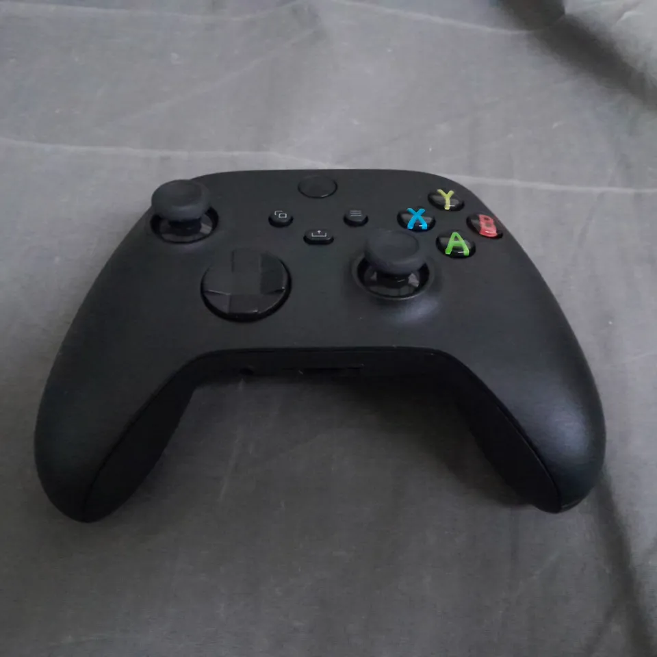 XBOX CONTROLLER 