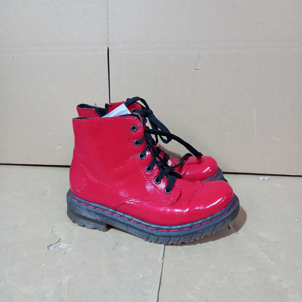 RIEKER ANTISTRESS LACE ANKLE BOOTS RED - SIZE 5