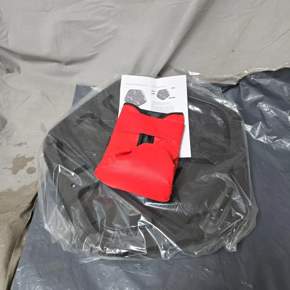 INTELLIGENT MUSIC BOXING TARGET GAME, WITH GLOVES AND INSTRUCTIONS