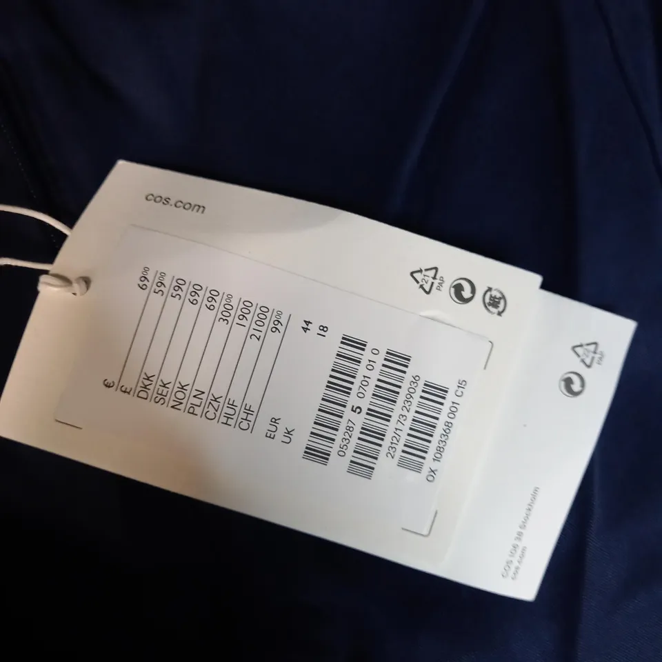 COS NAVY LIGHT WEIGHT TROUSERS - SIZE 18