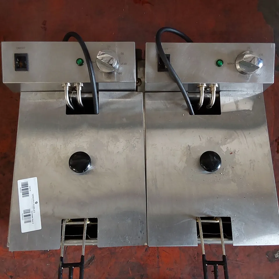 BUFFALO COMMERCIAL TWIN TANK TWIN BASKET 2x5LTR COUNTERTOP FRYER 2X2.8KW