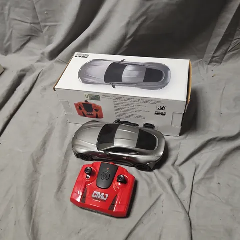 ASTON MARTIN VANTAGE 1:24 RC CAR WITH CMJ CONTROLLER – SILVER BODY