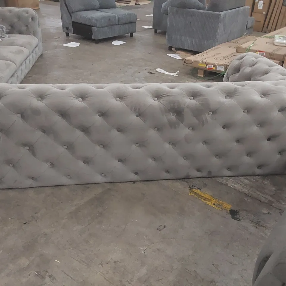 QUALITY DESIGNER CHESTERFIELD CORNER SOFA L-SHAPE BIXBY WITH SILVER METAL LEGS