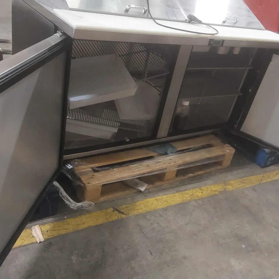 TRUE DOUBLE DOOR PREP COUNTER FRIDGE