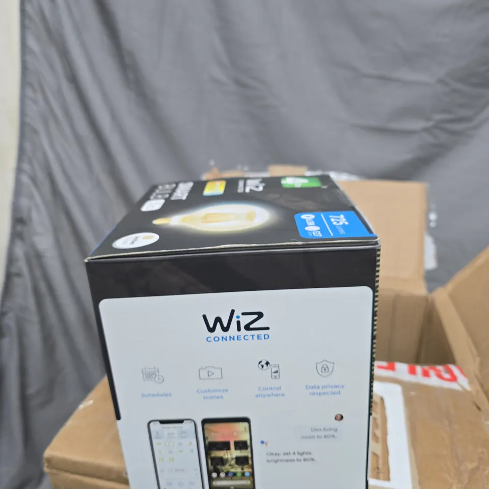 BOX OF 8 WIZ SMART BULBS 