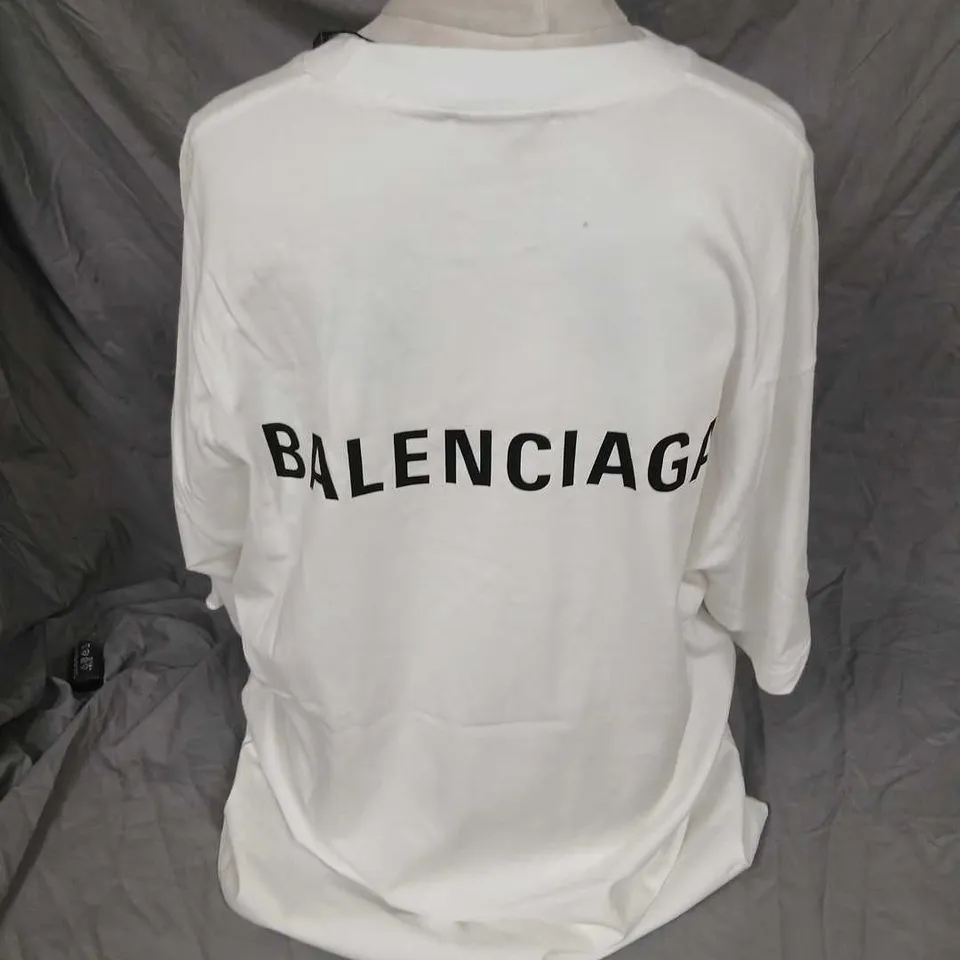 BALENCIAGA WARDROBE UNISEX WHITE T-SHIRT WITH BACK LOGO SIZE M