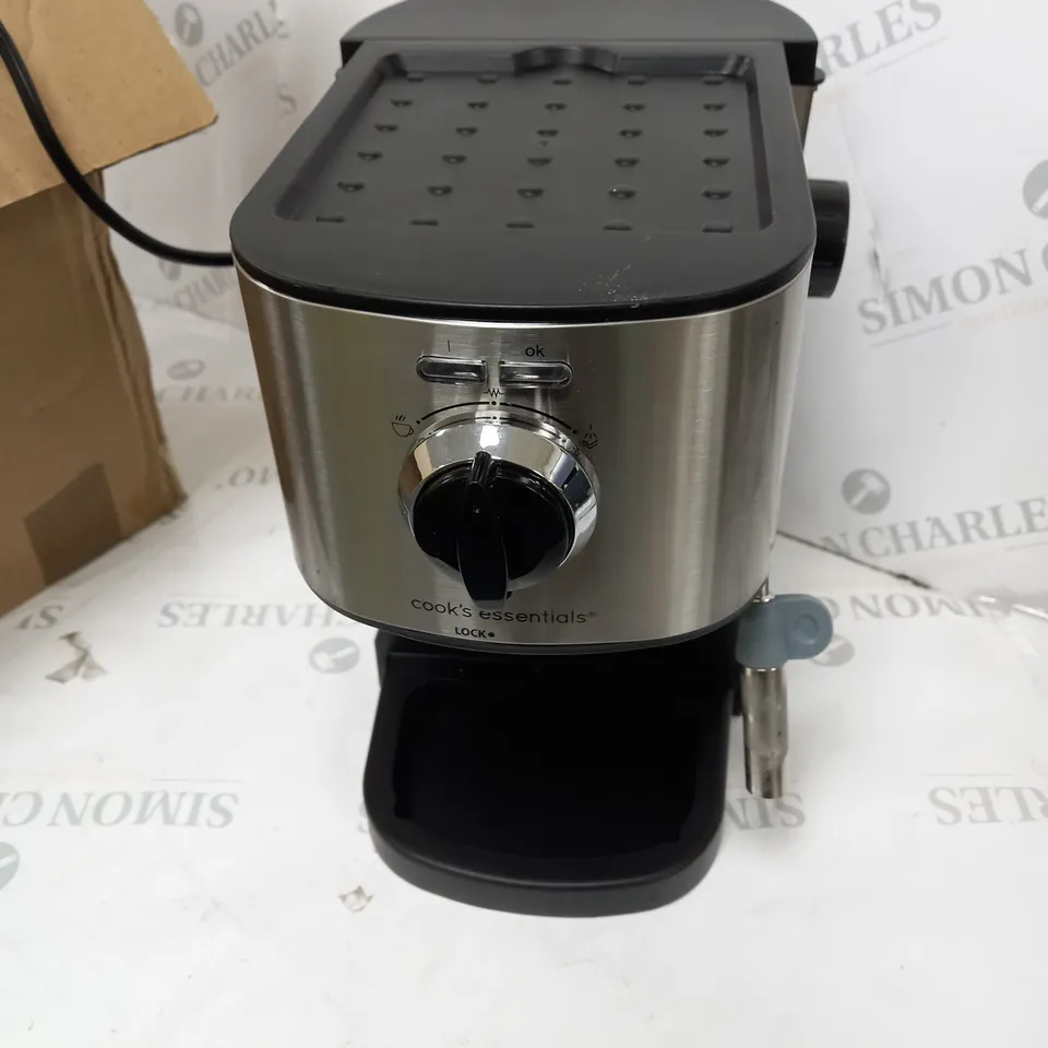 BOXED COOK'S ESSENTIALS PUMP ESPRESSO COFFEE MACHINE