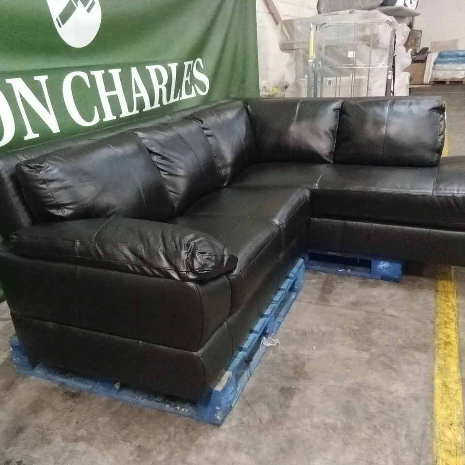 MARLOW RIGHT HAND CORNER LEATHER CHAISE SOFA RRP £2399