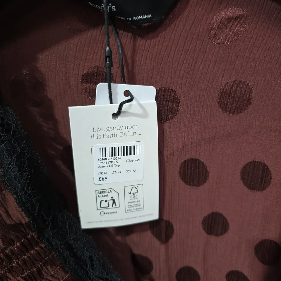 NOBODY'S CHILD BURGUNDY WRAP TOP WITH POLKA DOTS – UK16