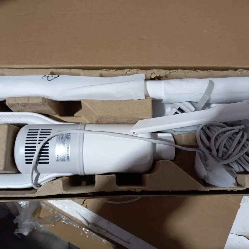 BOXED REDKEY VACUUM CLEANER P6