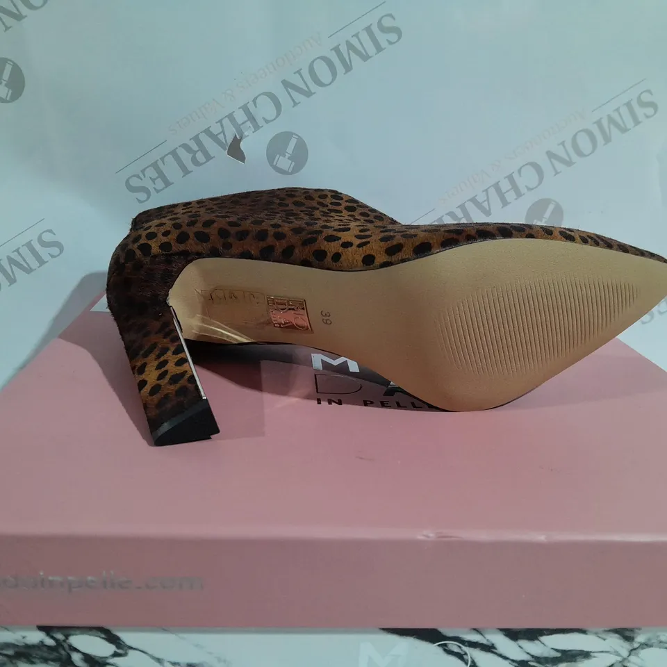 BOXED PAIR OF MODA IN PELLE WELDI HEEL BOOTIES IN MINI LEOPARD PRINT - SIZE 6 