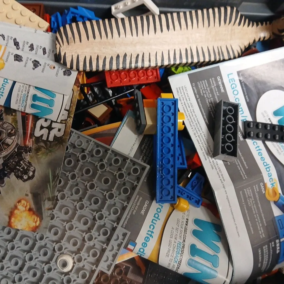 TOTE TO CONTAIN A LARGE QUANTITY OF MIXED LEGO SETS/PIECES
