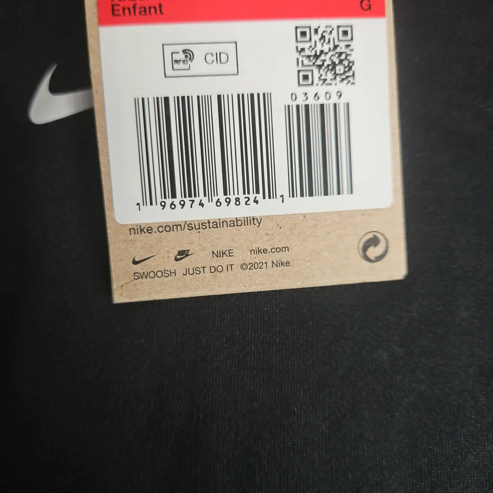 NIKE KIDS DRI-FIT TRAINING TOP – BLACK WITH SWOOSH LOGO (LG)