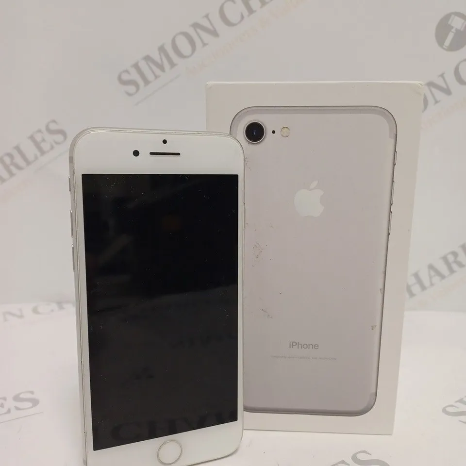 APPLE IPHONE 7 (A1778) SMARTPHONE