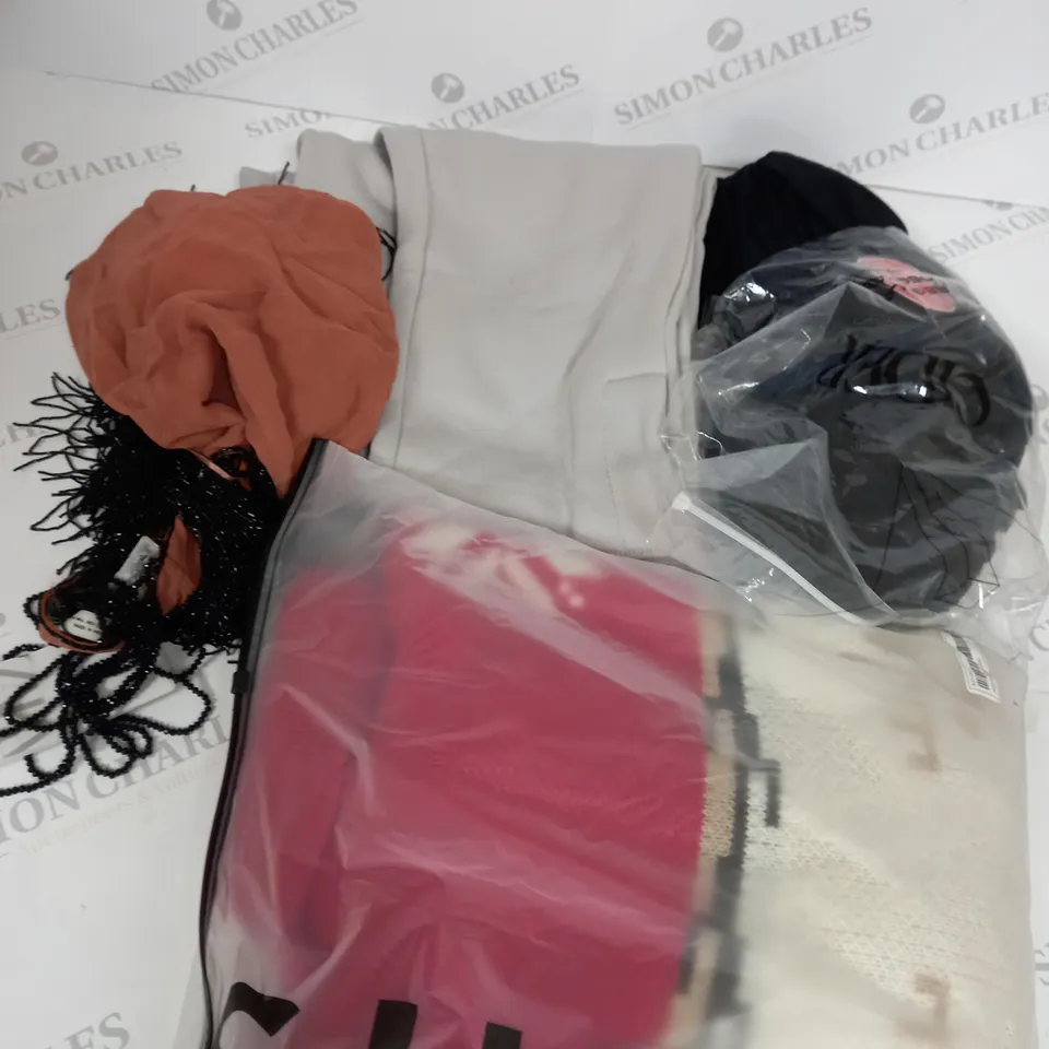 BOX OF APPROX. 50 ASSORTED CLOTHING VARYING IN SIZE/COLOUR/STYLE TO INCLUDE:  TOPS, TROUSERS, JUMPERS