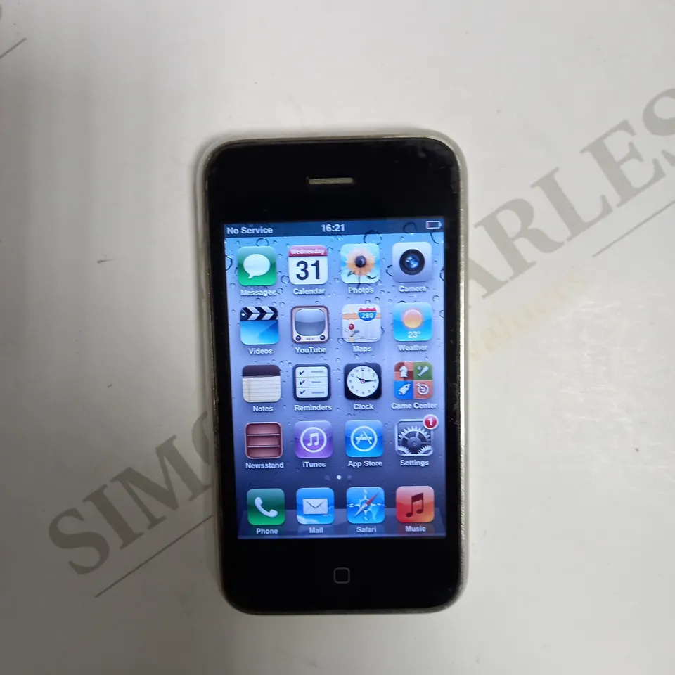 APPLE IPHONE 3GS - 32GB