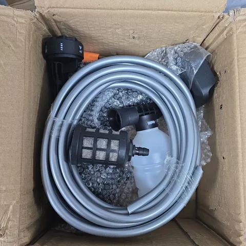 GARDEN HOSE KIT WITH SPRAY NOZZLE AND FITTINGS