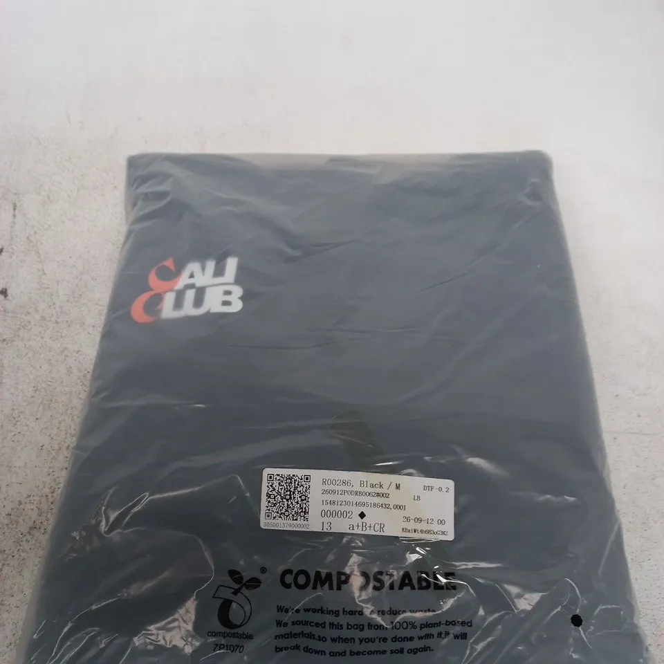 CALI CLUB BLACK LOGO HOODIE SIZE M