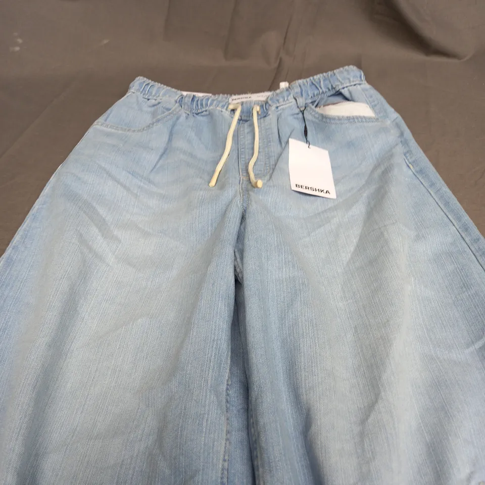 BERSHKA WIDE LEG DENIM JEANS - EUR 38