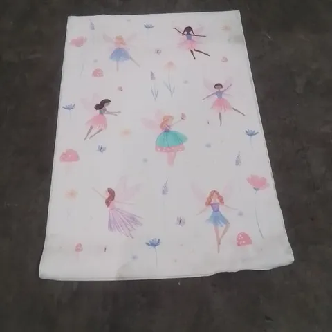 QUALITY DESIGNER AREA RUG - APPROXIMATELY 120X80CM