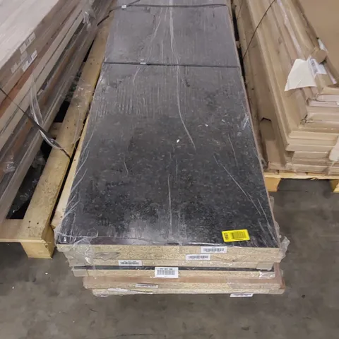 PALLET OF ASSORTED ITEMS INCLUDING KABASA LAMINATE WORKTOP
