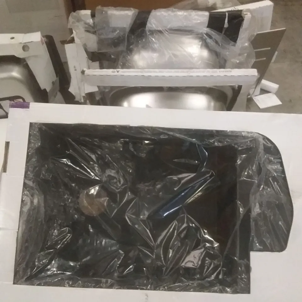 BOXED LAVOISIER 1 BOWL SINK AND DRAINER - BLACK 98 X 50CM 