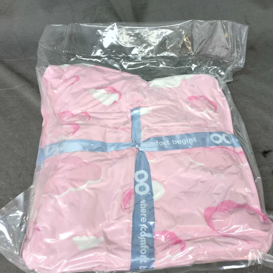 SEALED OODIE OVERSIZED HOODED BLANKET - PINK