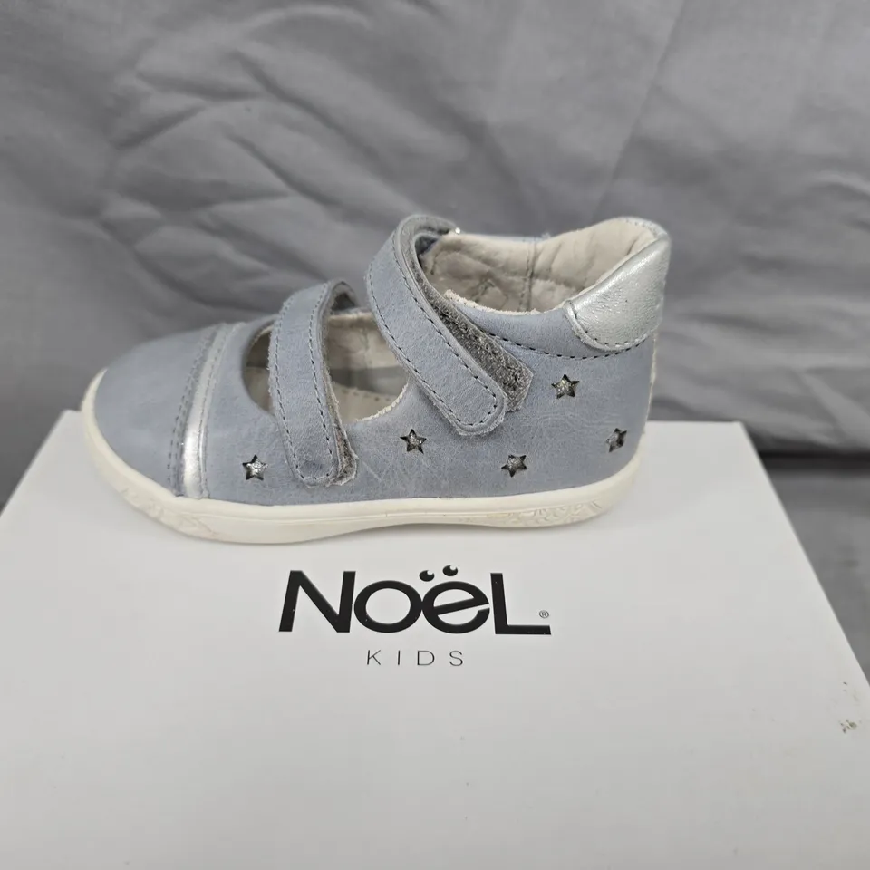 NOËL KIDS MINI ALENA GREY VELCRO SHOES –  (EU 21)