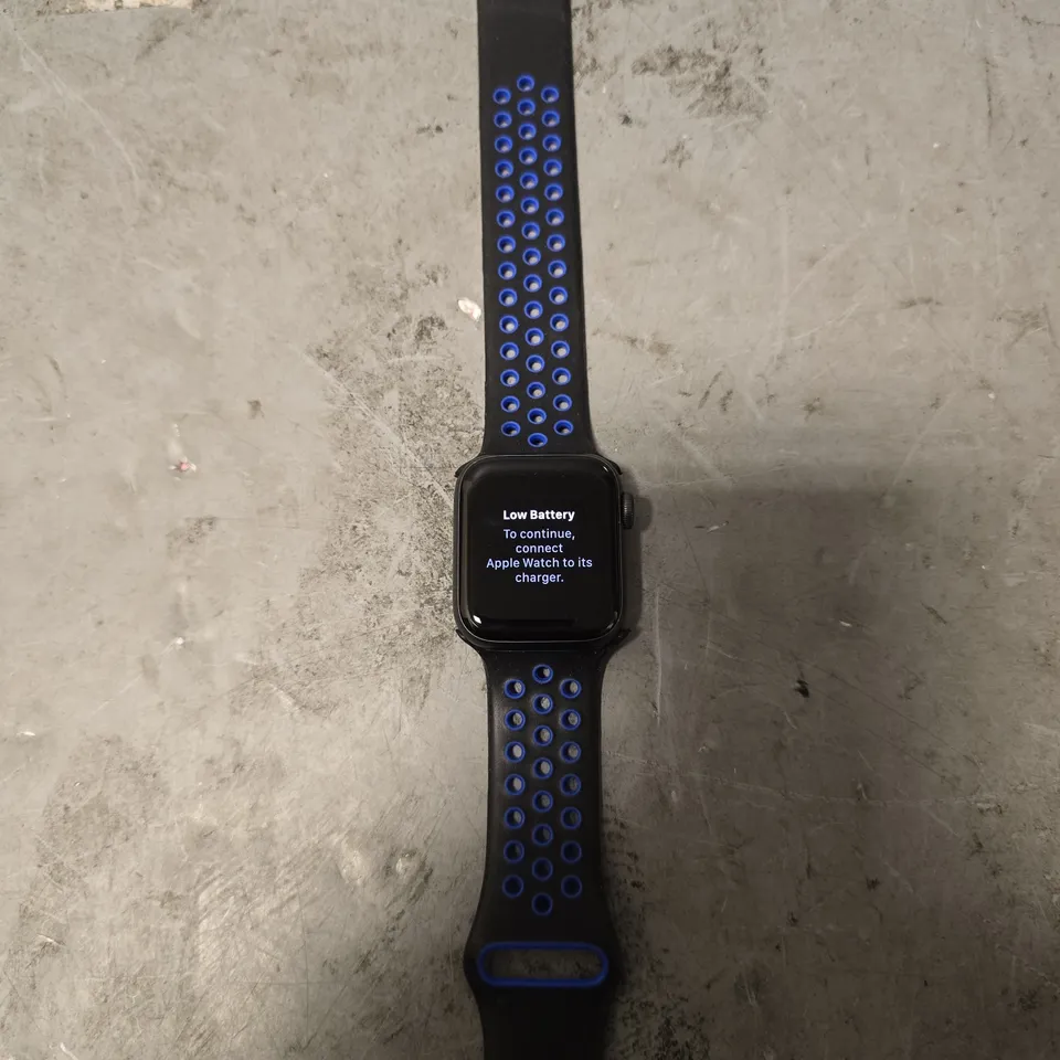 APPLE WATCH SE NIKE 