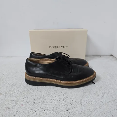 CLARKS BLACK LEATHER DERBY SHOES β MEN'S (IN JACQUES VERT BOX)