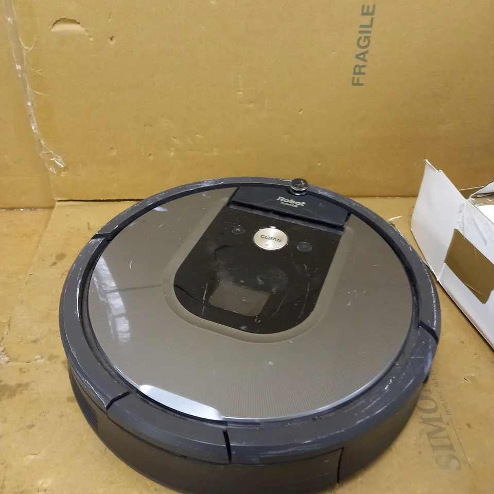 IROBOT ROOMBA 960 ROBOT VACUUM CLEANER